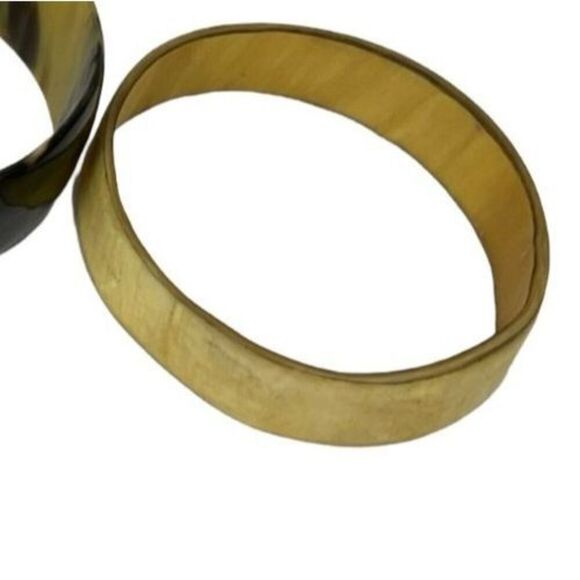 Bohemian Chunky Coconut Shell Bangle 8.6in circ - Picture 5 of 6